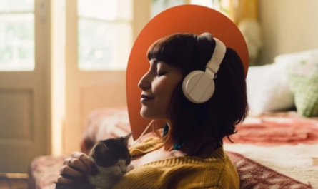 Сервис аудиокниг Storytel раскрыл список самых популярных писателей в 2020 году